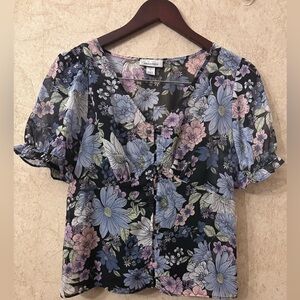 Brannan Puff Short Sleeve Blouse (Bust 34”Length 20”)